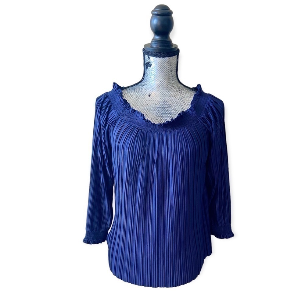 𝅺banana REPUBLIC Pleated Off Shoulder Blouse | Blue | Small NWT